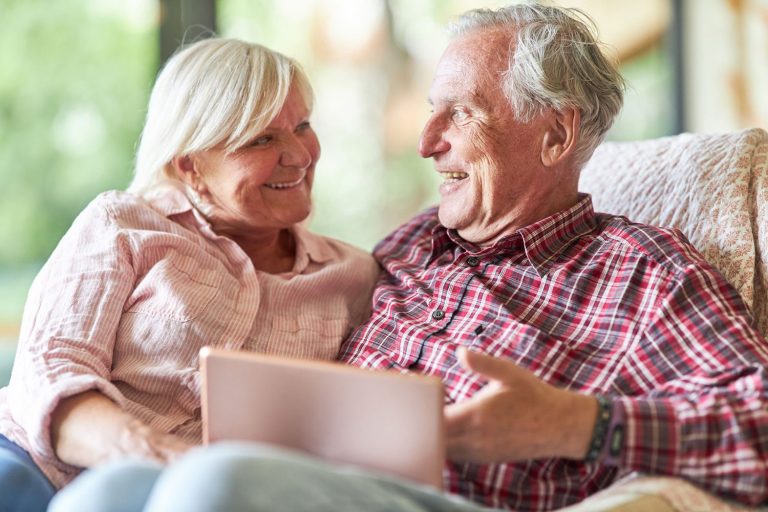 retired senior couple
